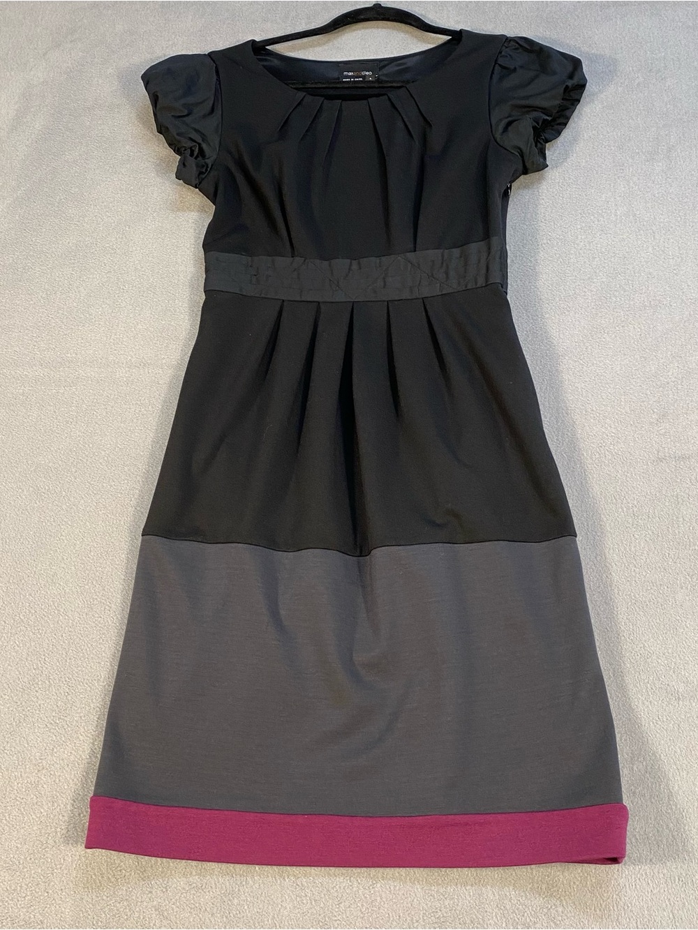 Max & Cleo women’s Colorblock Short-Sleeve Dress in Black, Gray & Magenta,size 4